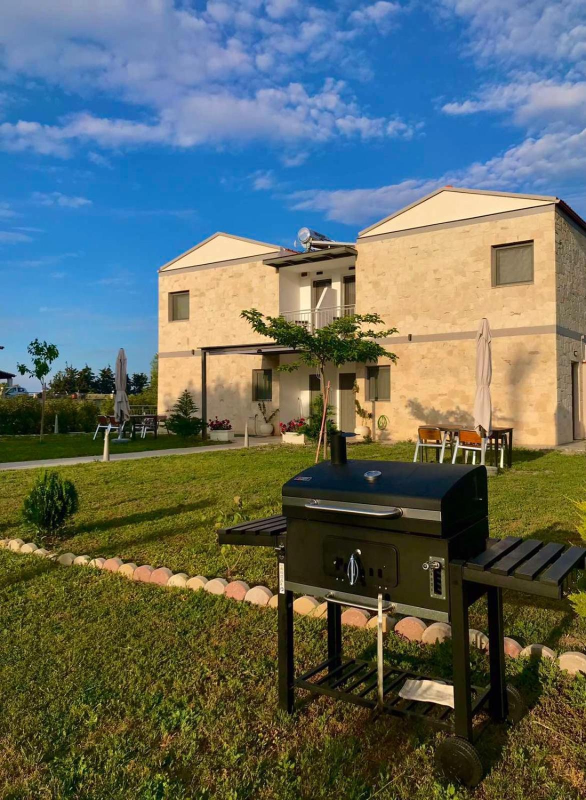 فندق Delight House'S أفيتوس المظهر الخارجي الصورة